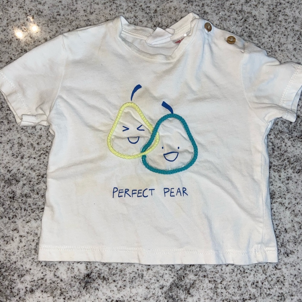 Perfect pair tee